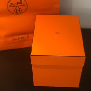 Authentic Hermes Bag w/ Shopping Bag & Tissue